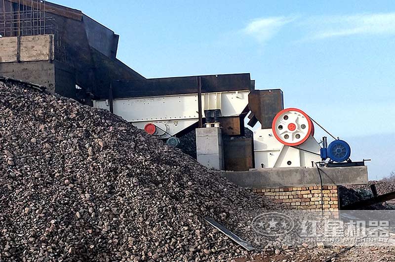 75颚破碎机作业现场 75颚破碎机作业现场