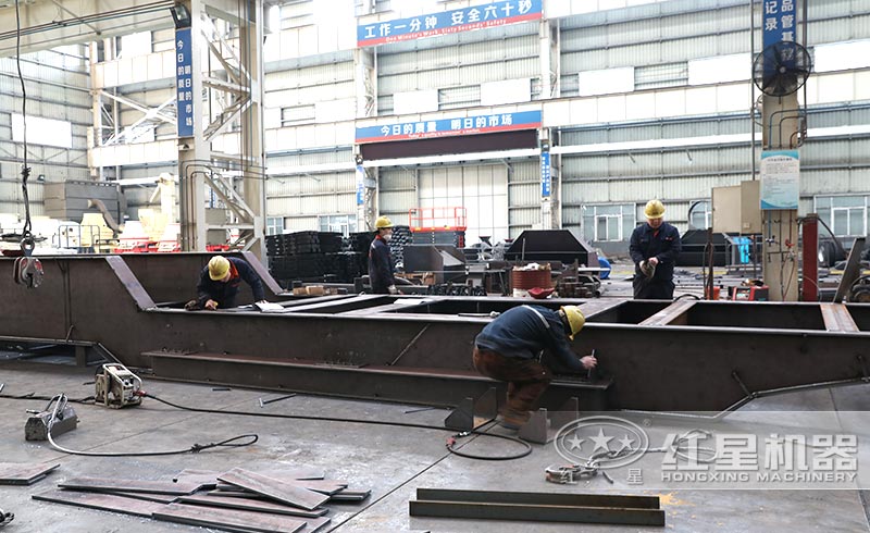 多宝手机网页版登录入口设备生产车间