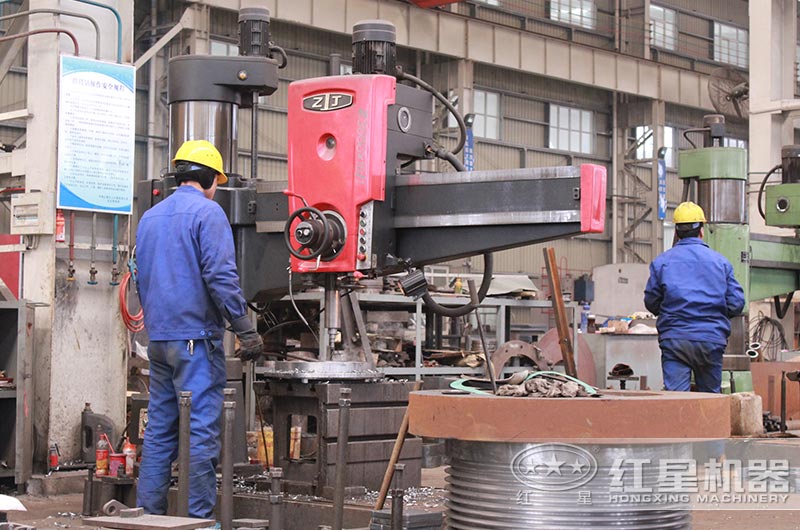 多宝手机网页版登录入口设备生产车间