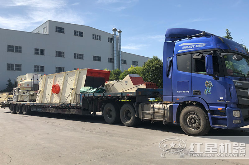 时产50吨小型干式制砂机发往山东 时产50吨小型干式制砂机发往山东