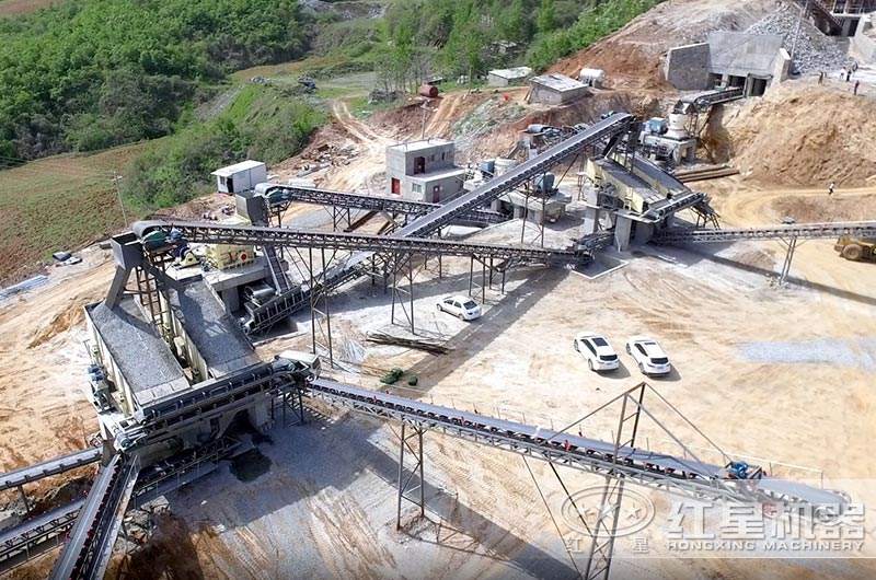 青石破碎生产线现场图片 青石破碎生产线现场图片