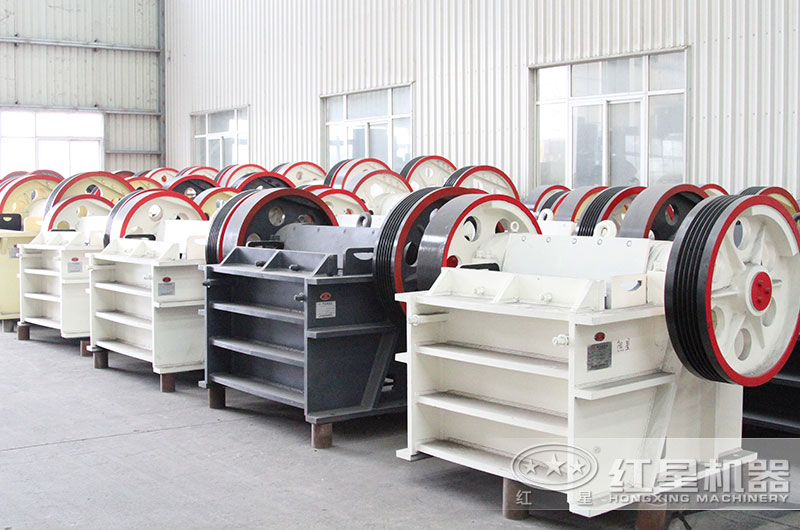 每天产200吨颚式破碎机图片 每天产200吨颚式破碎机图片