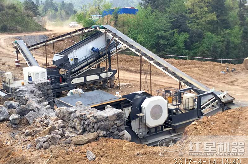 鄂破移动破碎机+反击式筛分移动破碎机 鄂破移动破碎机+反击式筛分移动破碎机