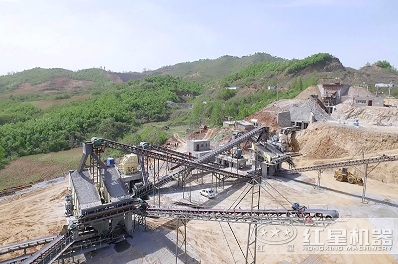 河南多宝手机网页版登录入口工程师帮助定制的机制砂生产线