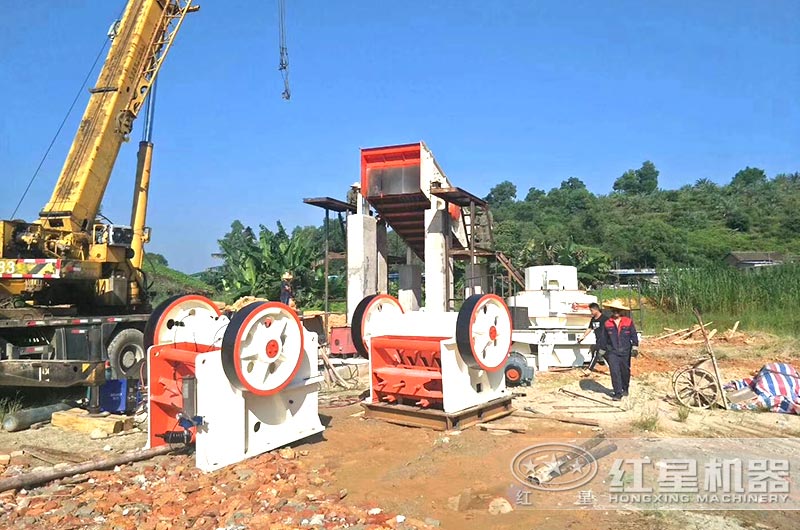 河南多宝手机网页版登录入口690石头破碎机等待安装