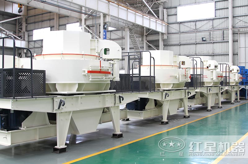 河石制砂机车间实拍图 河石制砂机车间实拍图